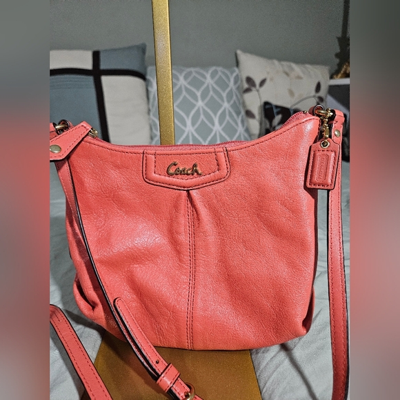 🧡Coach Coral Crossbody Bag with Scarf Accessory - Picture 6 of 7